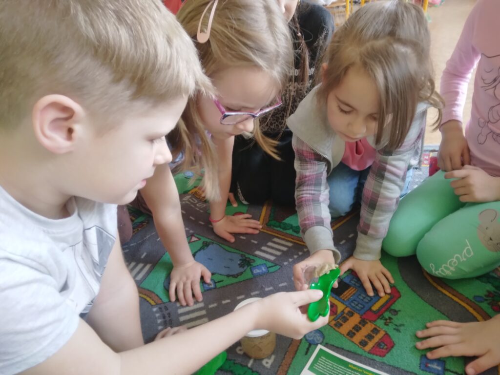 Motýlí farma 1.A Motýlí farma 1.A